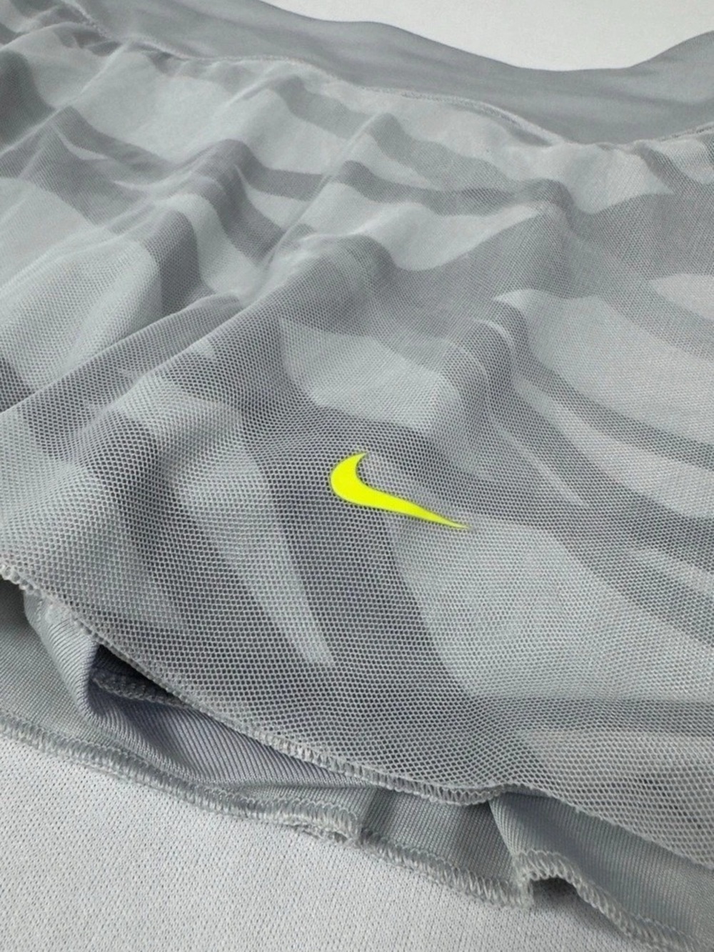 Nike Women's Abstract Athletic Mini Skirt Gray
